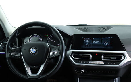 BMW 3 серия, 2020 год, 2 990 000 рублей, 13 фотография