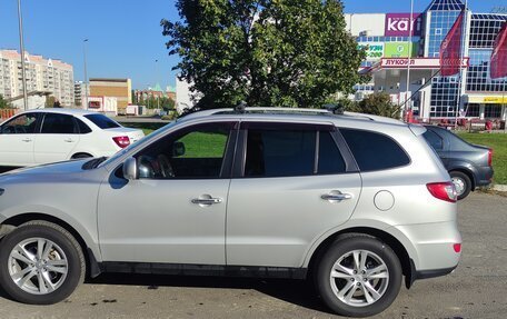 Hyundai Santa Fe III рестайлинг, 2011 год, 990 000 рублей, 4 фотография