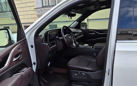 Cadillac Escalade V, 2023 год, 14 650 000 рублей, 14 фотография