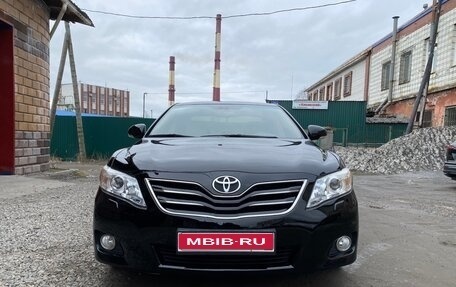 Toyota Camry, 2011 год, 1 300 000 рублей, 1 фотография