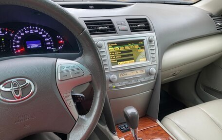 Toyota Camry, 2011 год, 1 300 000 рублей, 10 фотография