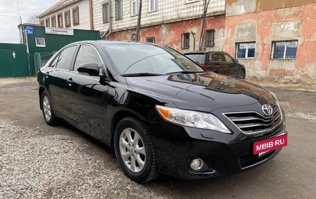 Toyota Camry, 2011 год, 1 300 000 рублей, 8 фотография
