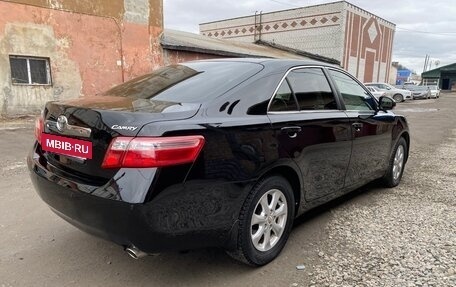 Toyota Camry, 2011 год, 1 300 000 рублей, 6 фотография