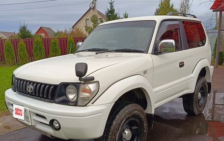 Toyota Land Cruiser Prado 90 рестайлинг, 1998 год, 1 200 000 рублей, 2 фотография