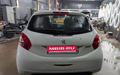Peugeot 208 II, 2013 год, 649 000 рублей, 3 фотография