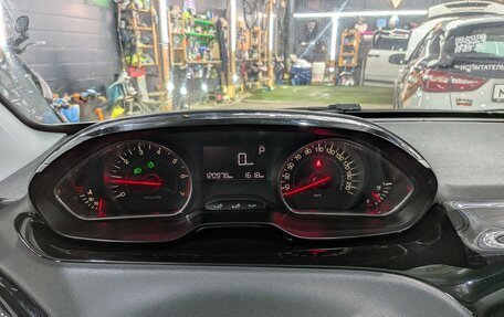 Peugeot 208 II, 2013 год, 649 000 рублей, 13 фотография