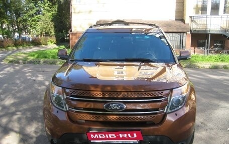 Ford Explorer VI, 2014 год, 2 050 000 рублей, 4 фотография