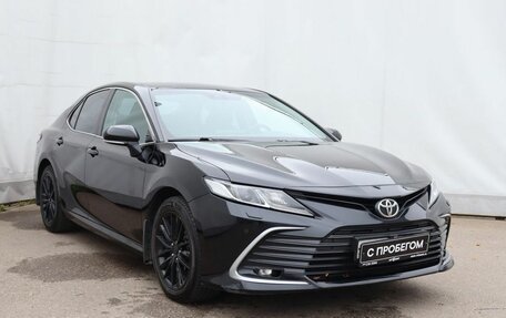 Toyota Camry, 2021 год, 3 050 000 рублей, 3 фотография