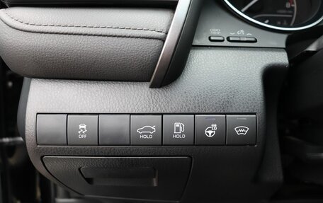 Toyota Camry, 2021 год, 3 050 000 рублей, 13 фотография