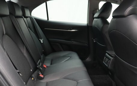 Toyota Camry, 2021 год, 3 050 000 рублей, 22 фотография