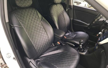 Hyundai Solaris II рестайлинг, 2014 год, 500 000 рублей, 19 фотография