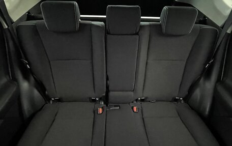 Toyota RAV4, 2016 год, 2 490 000 рублей, 24 фотография