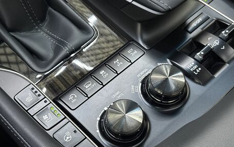 Lexus LX III, 2021 год, 11 650 000 рублей, 27 фотография