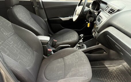 KIA Rio III рестайлинг, 2013 год, 739 000 рублей, 9 фотография