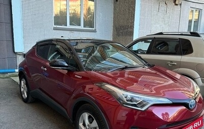 Toyota C-HR I рестайлинг, 2018 год, 2 050 000 рублей, 1 фотография