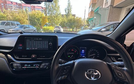 Toyota C-HR I рестайлинг, 2018 год, 2 050 000 рублей, 7 фотография