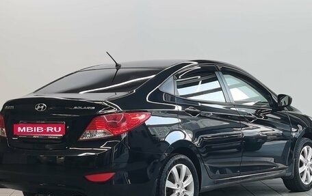 Hyundai Solaris II рестайлинг, 2012 год, 790 000 рублей, 5 фотография