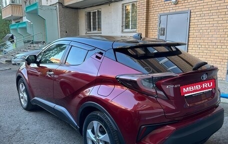 Toyota C-HR I рестайлинг, 2018 год, 2 050 000 рублей, 3 фотография
