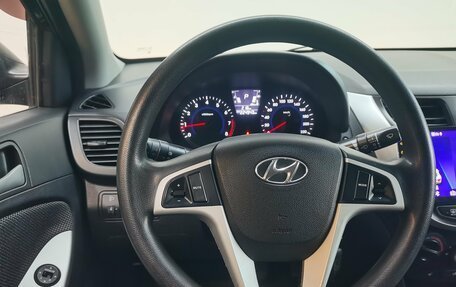 Hyundai Solaris II рестайлинг, 2012 год, 790 000 рублей, 10 фотография