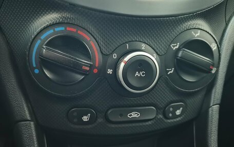 Hyundai Solaris II рестайлинг, 2012 год, 790 000 рублей, 24 фотография