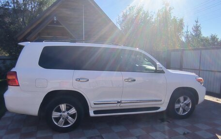Toyota Land Cruiser 200, 2013 год, 3 900 000 рублей, 4 фотография