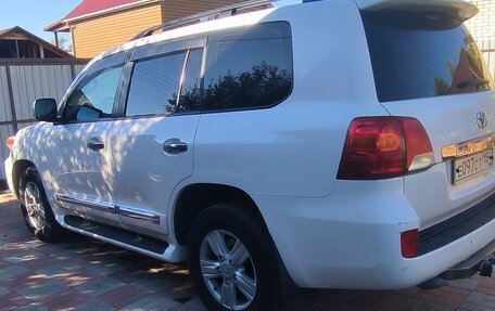 Toyota Land Cruiser 200, 2013 год, 3 900 000 рублей, 2 фотография