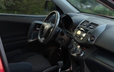 Toyota RAV4, 2010 год, 1 300 000 рублей, 7 фотография