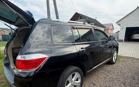 Toyota Highlander III, 2011 год, 2 200 000 рублей, 10 фотография