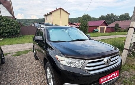 Toyota Highlander III, 2011 год, 2 200 000 рублей, 9 фотография