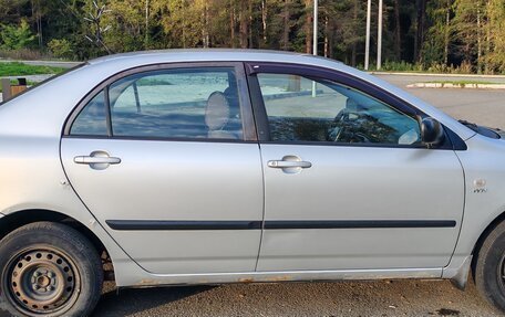 Toyota Corolla, 2003 год, 350 000 рублей, 4 фотография