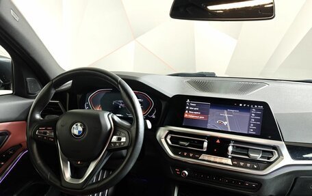 BMW 3 серия, 2021 год, 2 930 000 рублей, 15 фотография