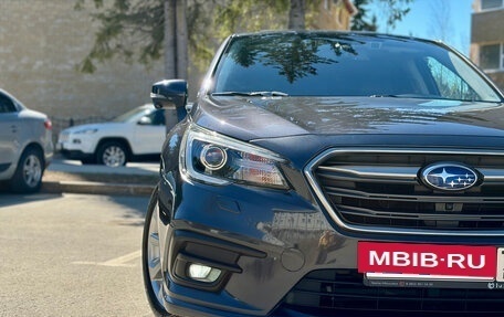 Subaru Legacy VII, 2018 год, 2 000 000 рублей, 2 фотография