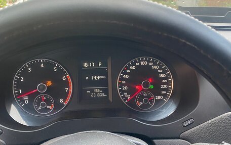 Volkswagen Jetta VI, 2011 год, 850 000 рублей, 9 фотография