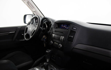Mitsubishi Pajero IV, 2006 год, 1 499 000 рублей, 12 фотография