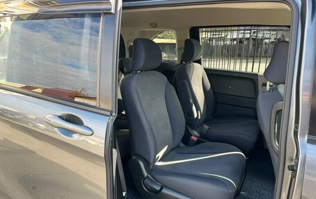 Honda Freed I, 2009 год, 1 119 000 рублей, 14 фотография