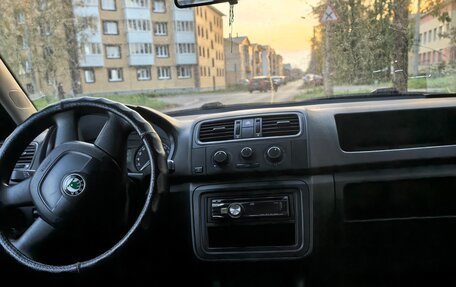 Skoda Fabia II, 2010 год, 315 000 рублей, 7 фотография