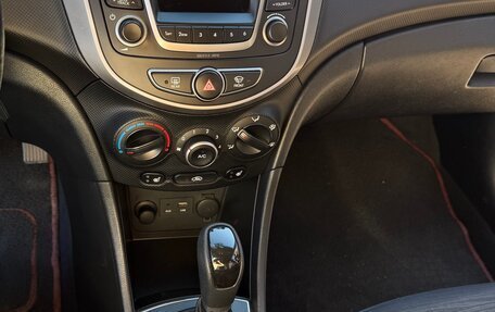 Hyundai Solaris II рестайлинг, 2014 год, 1 150 000 рублей, 8 фотография