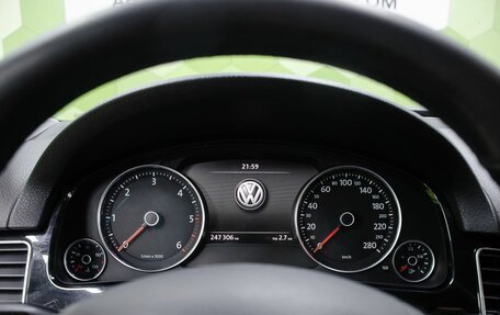 Volkswagen Touareg III, 2010 год, 1 470 000 рублей, 16 фотография