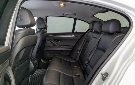 BMW 5 серия, 2014 год, 2 000 000 рублей, 11 фотография