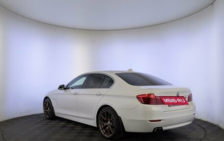 BMW 5 серия, 2014 год, 2 000 000 рублей, 7 фотография
