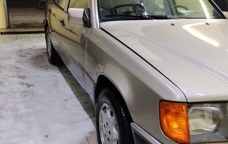 Mercedes-Benz W124, 1993 год, 570 000 рублей, 9 фотография