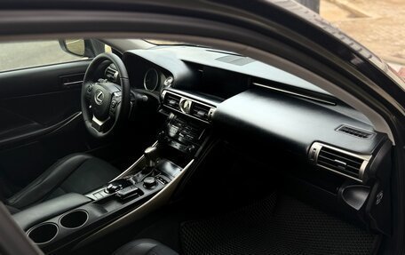 Lexus IS III, 2013 год, 2 399 000 рублей, 19 фотография