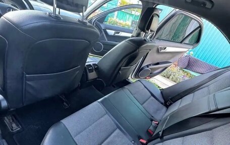 Mercedes-Benz C-Класс, 2007 год, 1 100 000 рублей, 4 фотография
