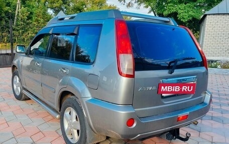 Nissan X-Trail, 2004 год, 700 000 рублей, 4 фотография
