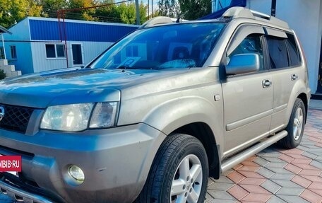 Nissan X-Trail, 2004 год, 700 000 рублей, 2 фотография