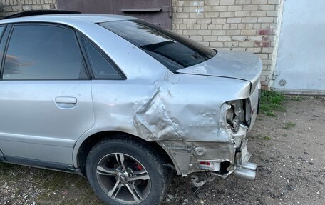 Audi A4, 1999 год, 280 000 рублей, 6 фотография