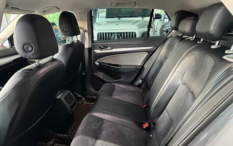 Volkswagen Golf VIII, 2022 год, 1 650 000 рублей, 11 фотография