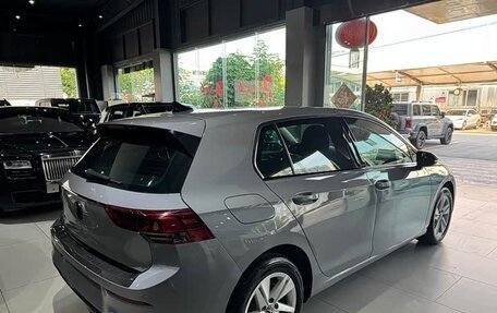 Volkswagen Golf VIII, 2022 год, 1 650 000 рублей, 5 фотография