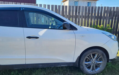 Hyundai ix35 I рестайлинг, 2014 год, 1 111 000 рублей, 3 фотография