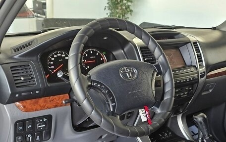 Toyota Land Cruiser Prado 120 рестайлинг, 2008 год, 2 099 000 рублей, 11 фотография